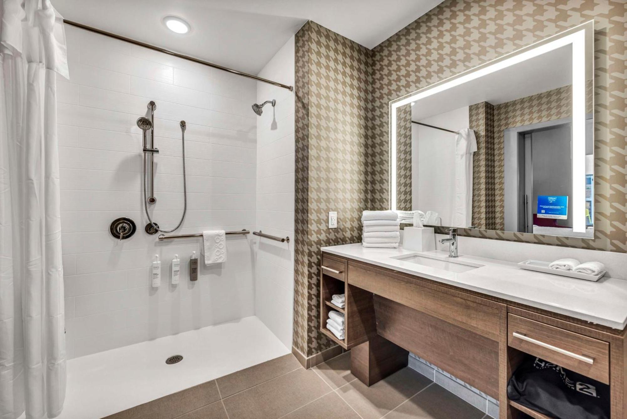 Home2 Suites By Hilton Raleigh West Lenovo Center Luaran gambar