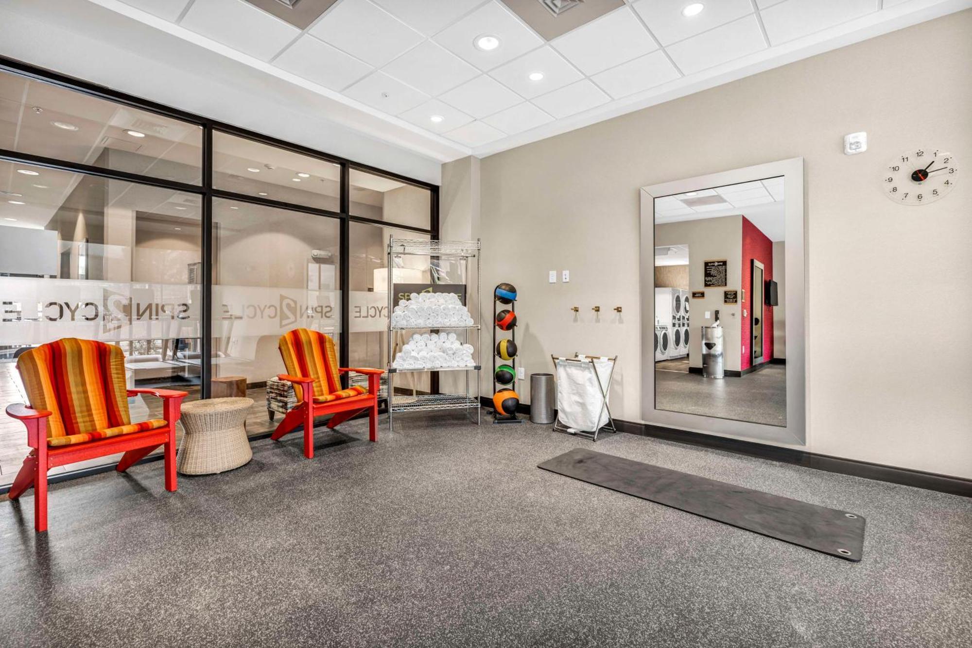 Home2 Suites By Hilton Raleigh West Lenovo Center Luaran gambar
