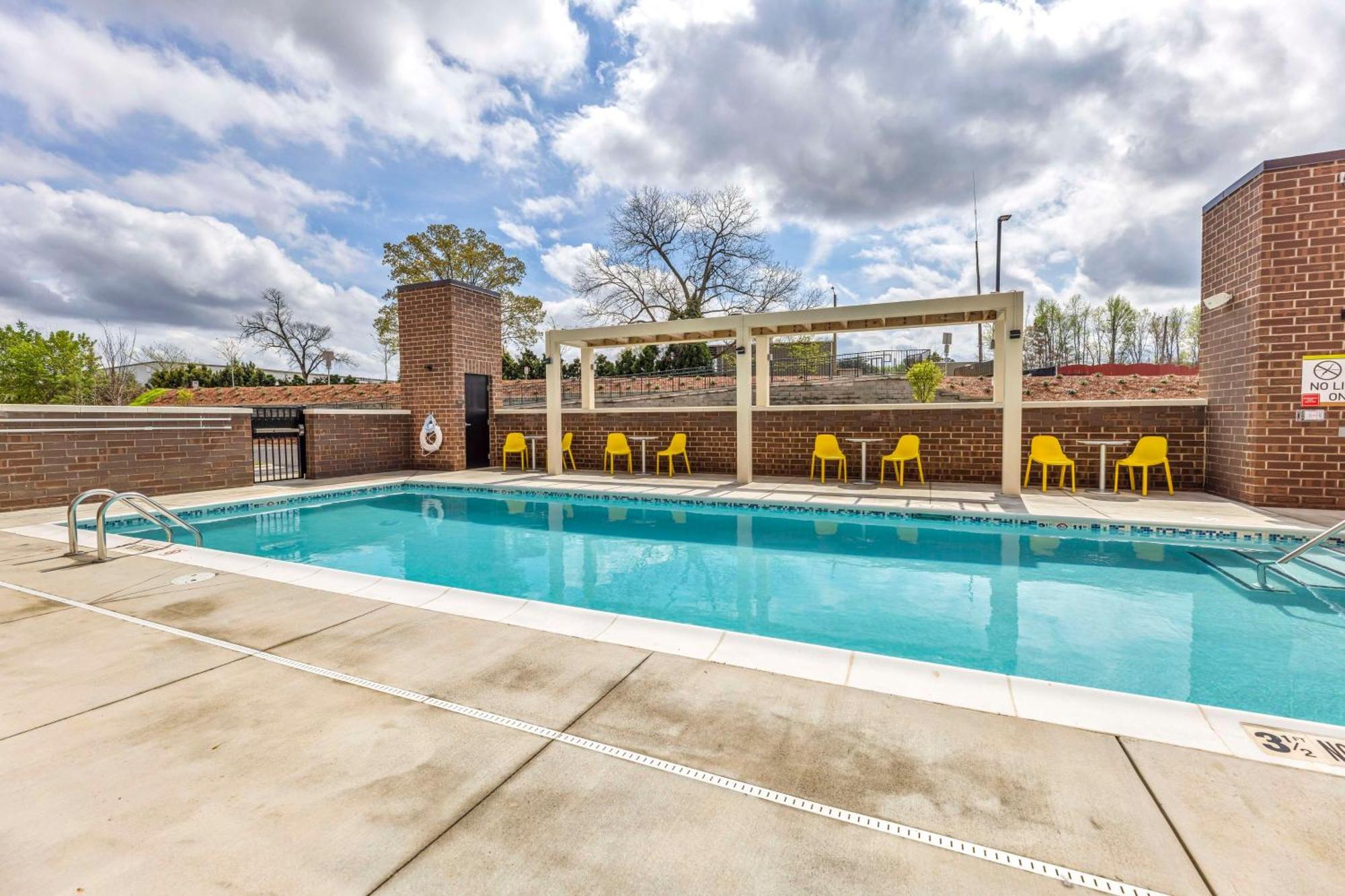 Home2 Suites By Hilton Raleigh West Lenovo Center Luaran gambar