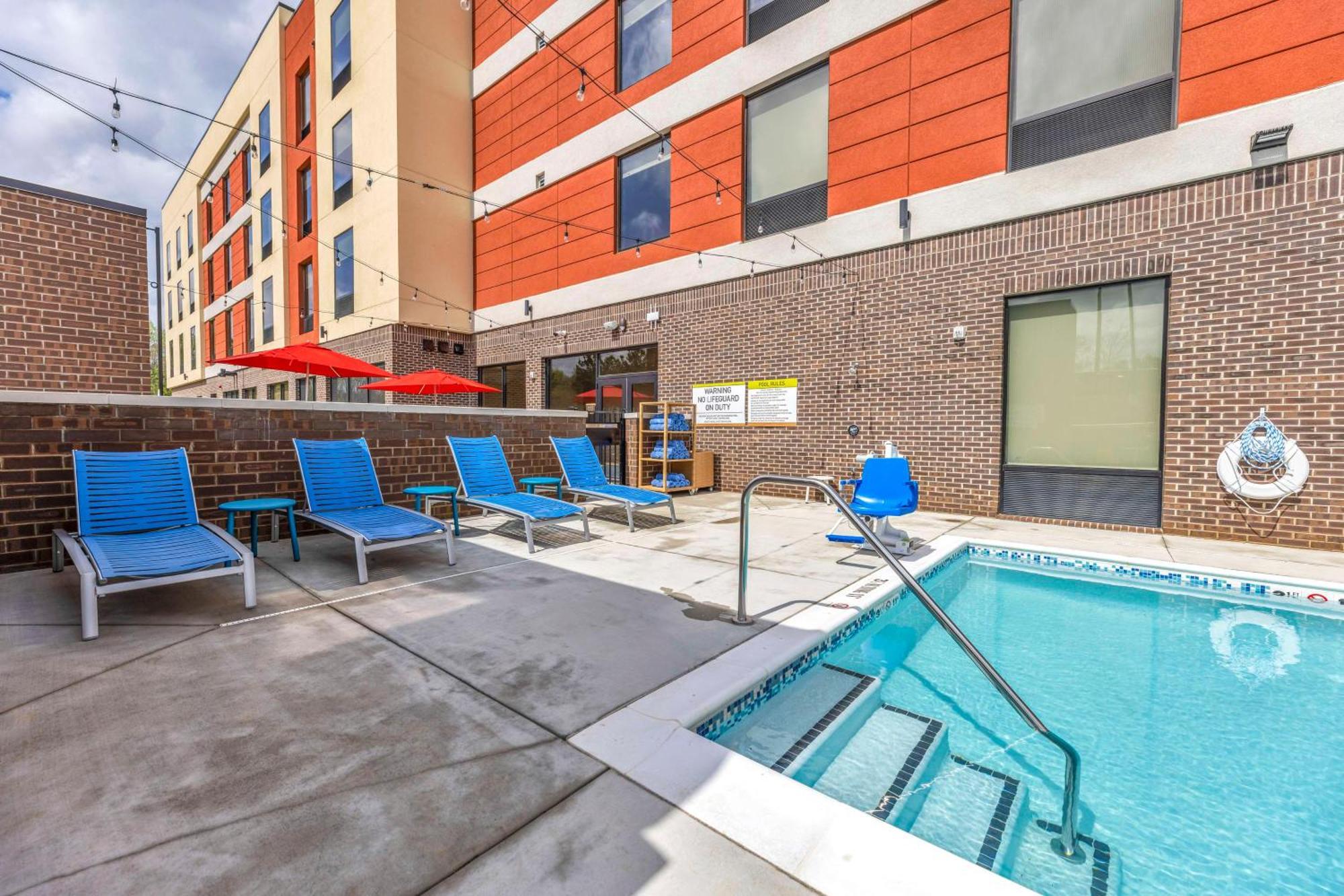 Home2 Suites By Hilton Raleigh West Lenovo Center Luaran gambar